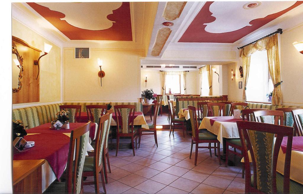 ホテルGasthof Muhr Wirt Z'Bierbaum Gampern エクステリア 写真