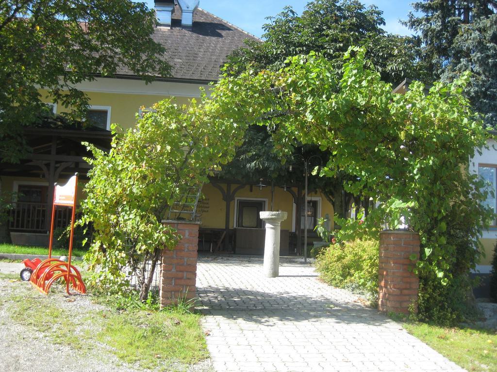 ホテルGasthof Muhr Wirt Z'Bierbaum Gampern エクステリア 写真